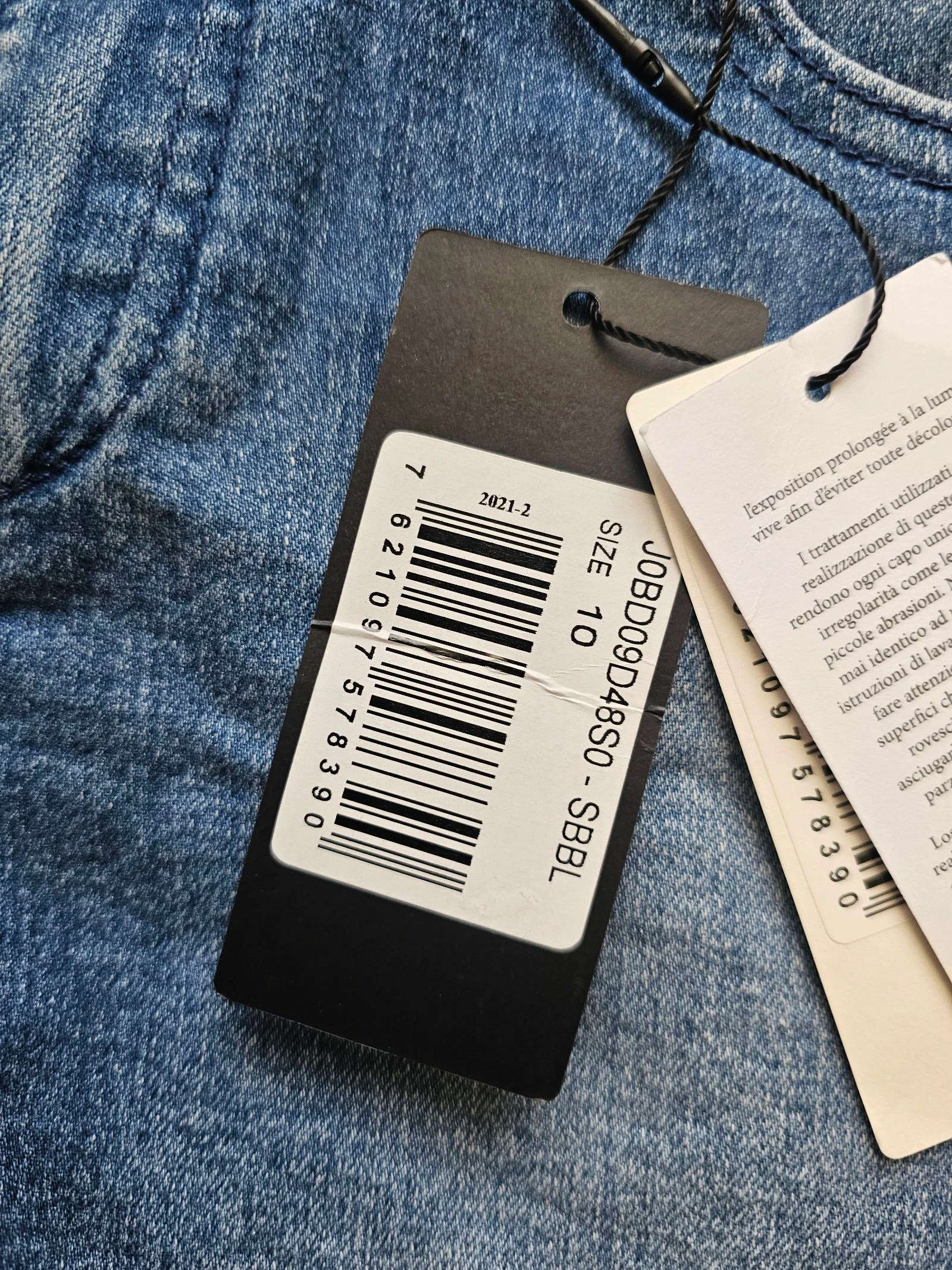 Nieuwe GUESS jeansshort - Maat 10 jaar – photo 6